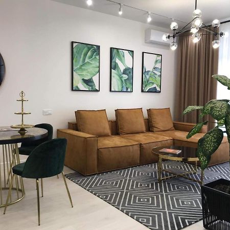 *Luxury Apartment In The City Center* Киев Экстерьер фото