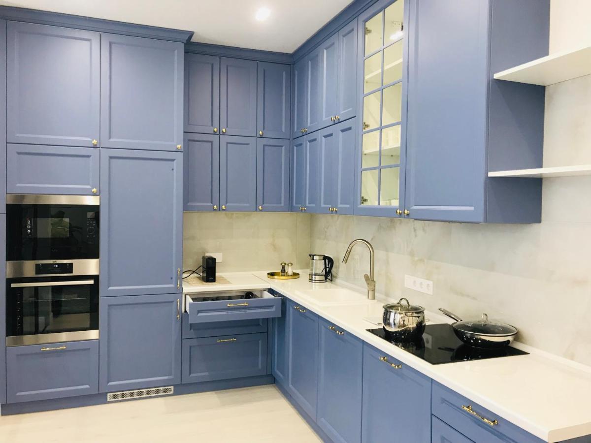 *Luxury Apartment In The City Center* Киев Экстерьер фото